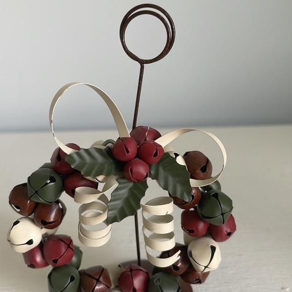 Two Christmas Photograph Holders: Snowman and Bell Wreath - Picture 3 of 6